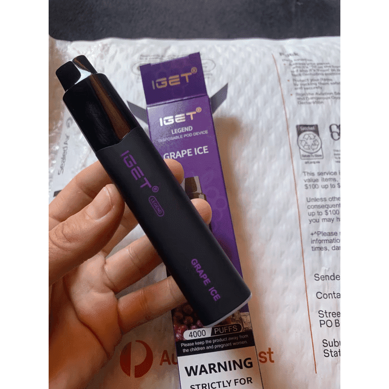 IGET Legend 4000 Puffs Grape Ice photo review